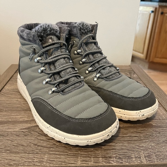 Sold on Mercari - Picture 1 of 6